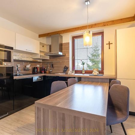 Boutique Apartment In Kukucka Residences ตาตรันสกา ลอมนีจา ภายนอก รูปภาพ